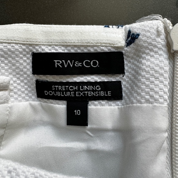 RW&CO - White, Blue and Red Floral Strapless Dress - Picture 9 of 11